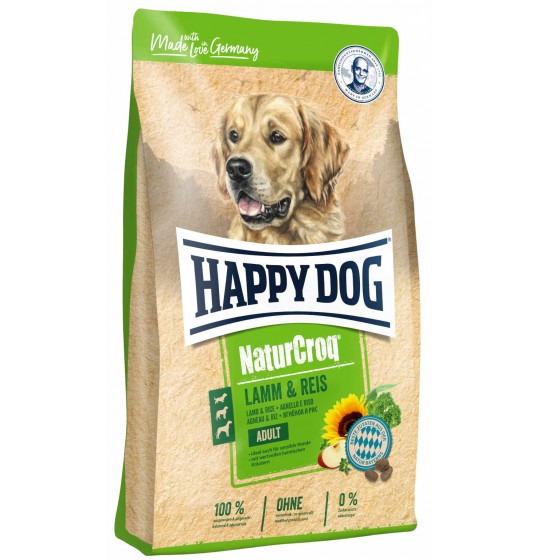 Happy dog Naturcroq lamb...